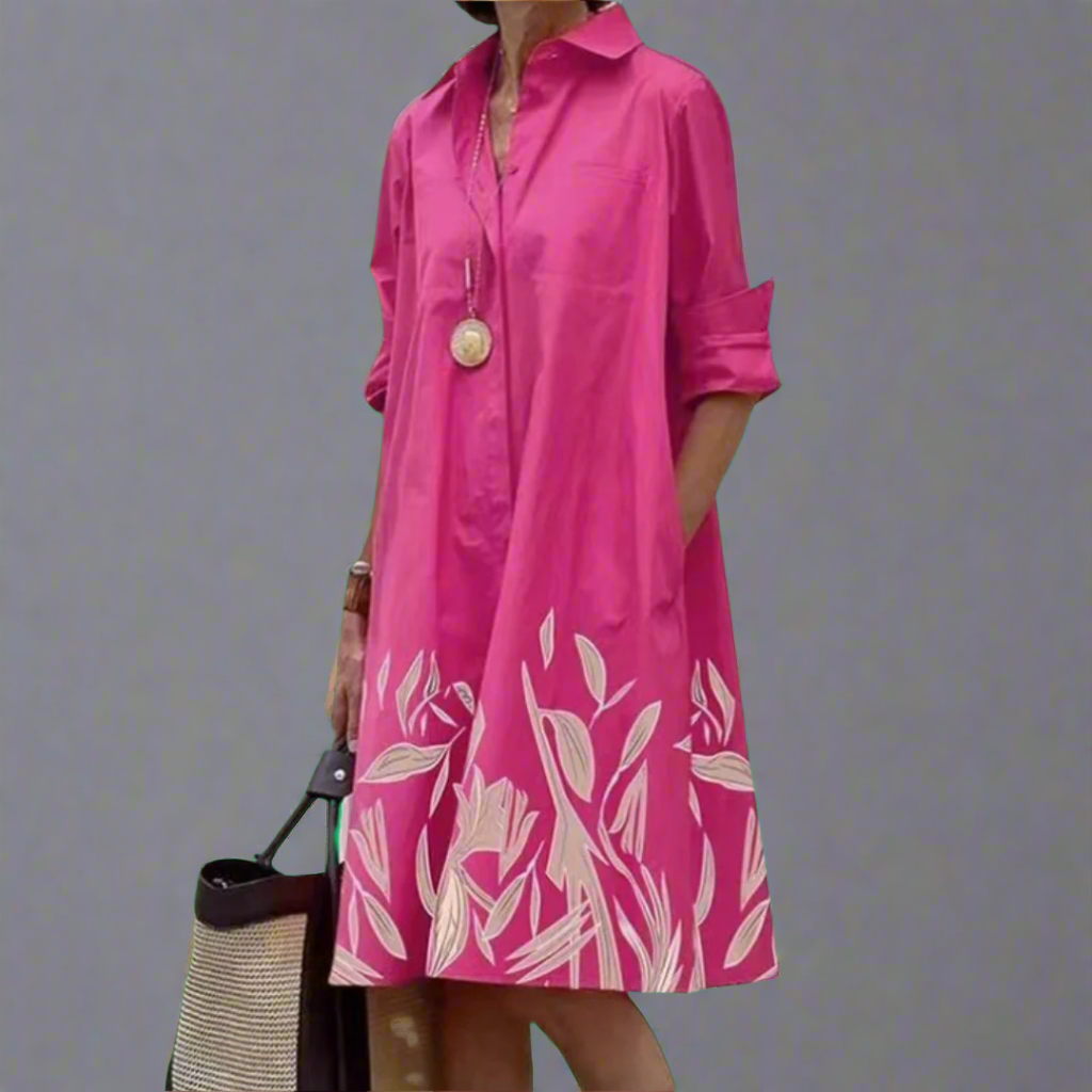 Hailey – Elegantes Langarmkleid mit modernem Kragen-Detail