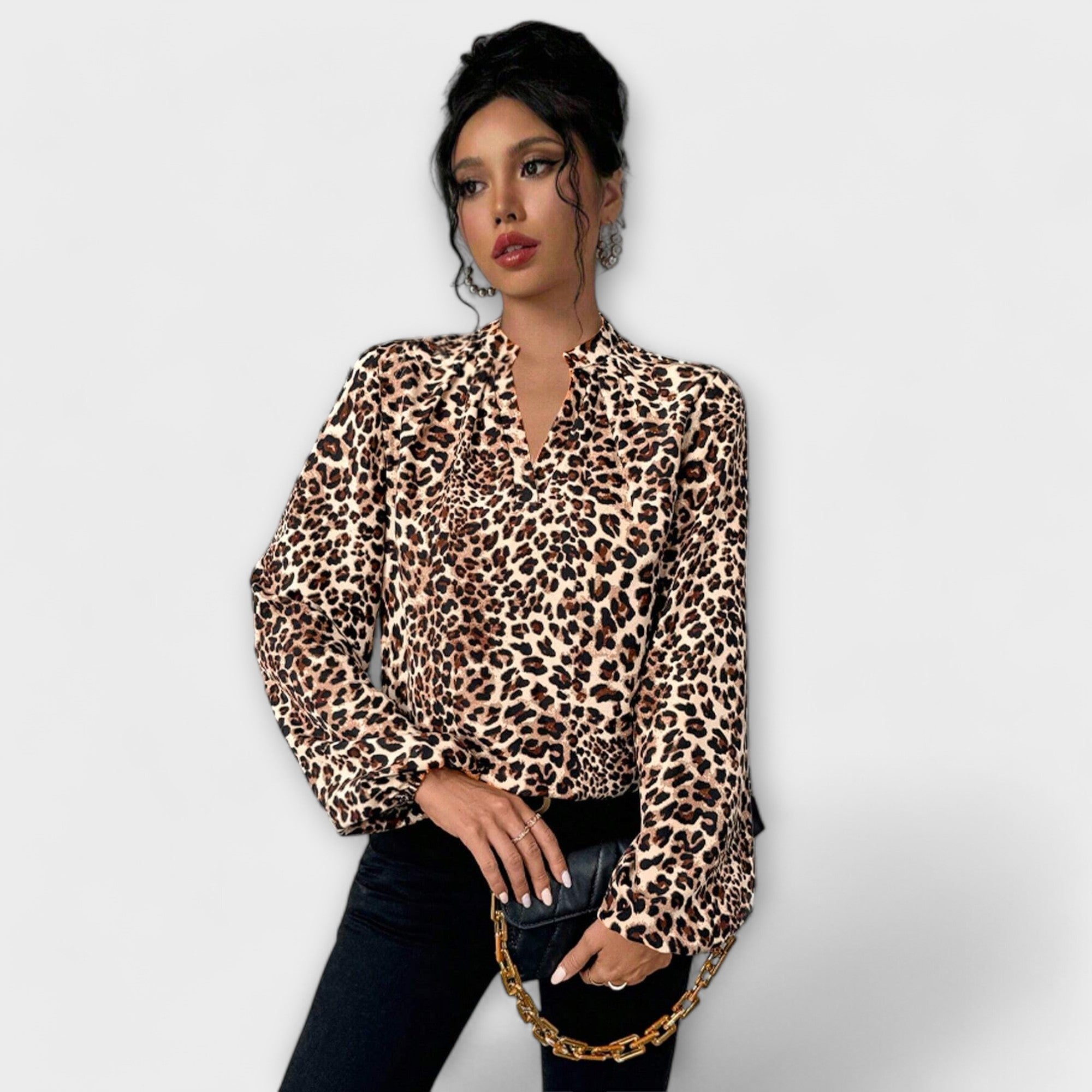 Elegante Bluse mit Leopardenmuster und V-Ausschnitt