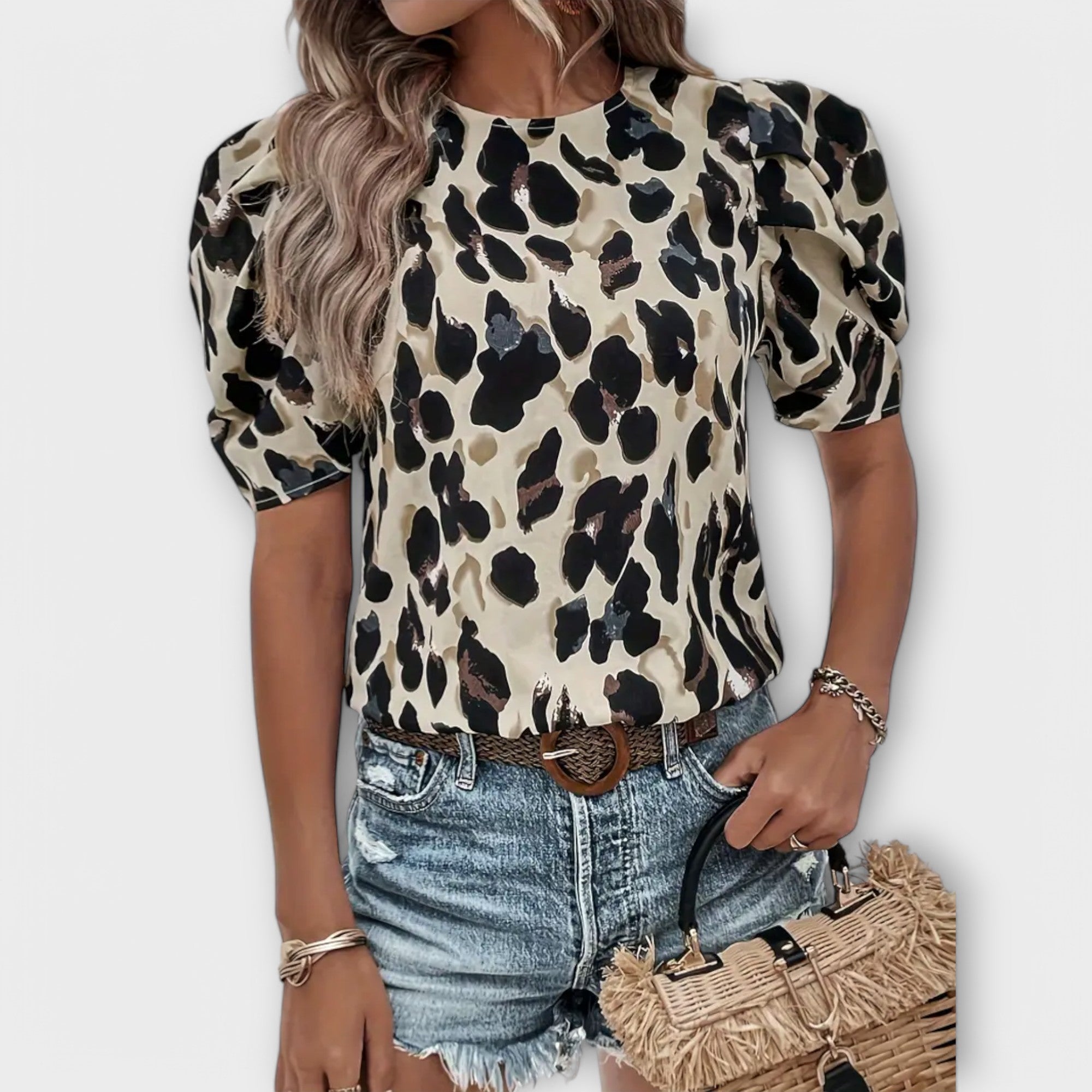 Amelia – Bluse mit Rundhalsausschnitt und lebhaftem Allover-Druck