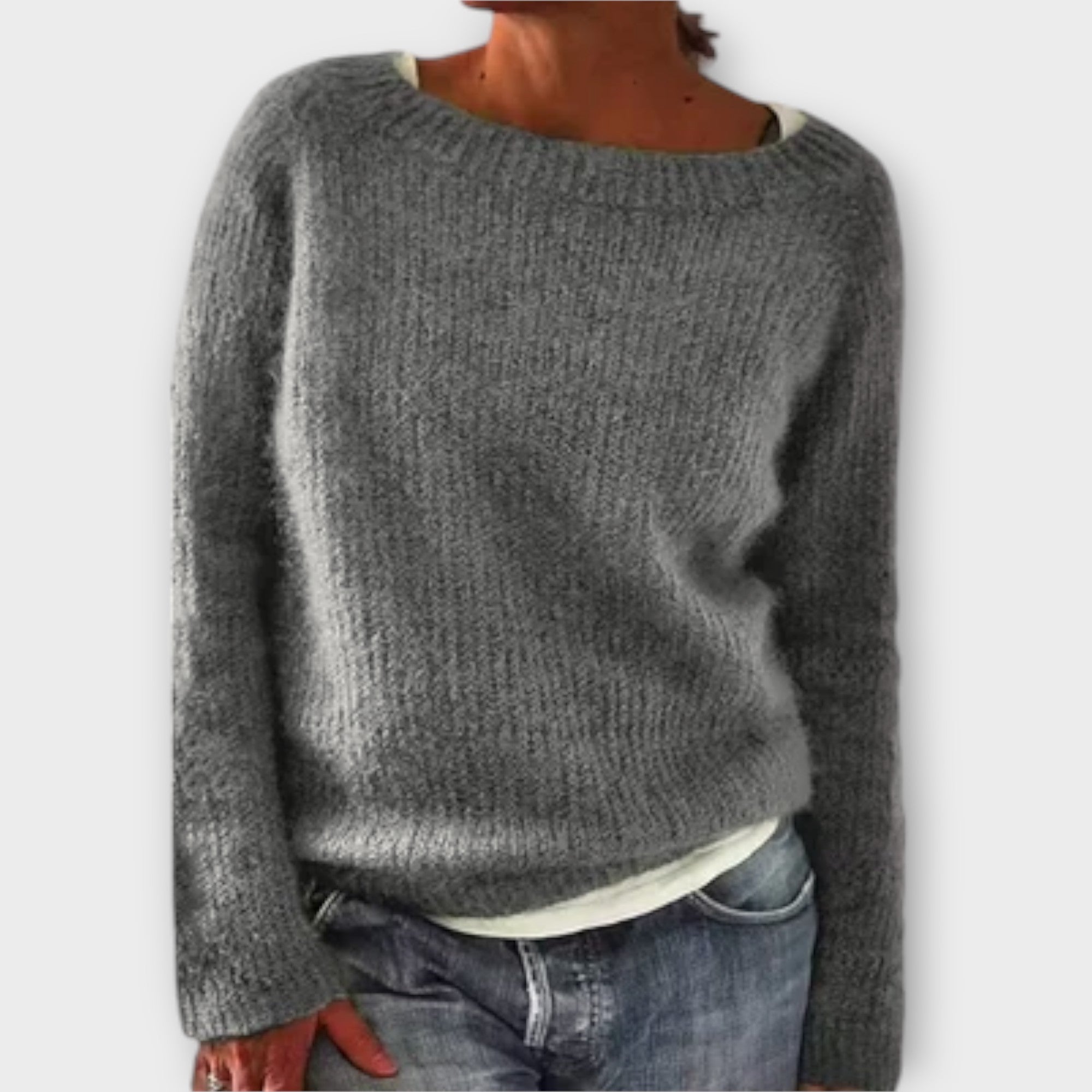 Monochromer Strickpullover