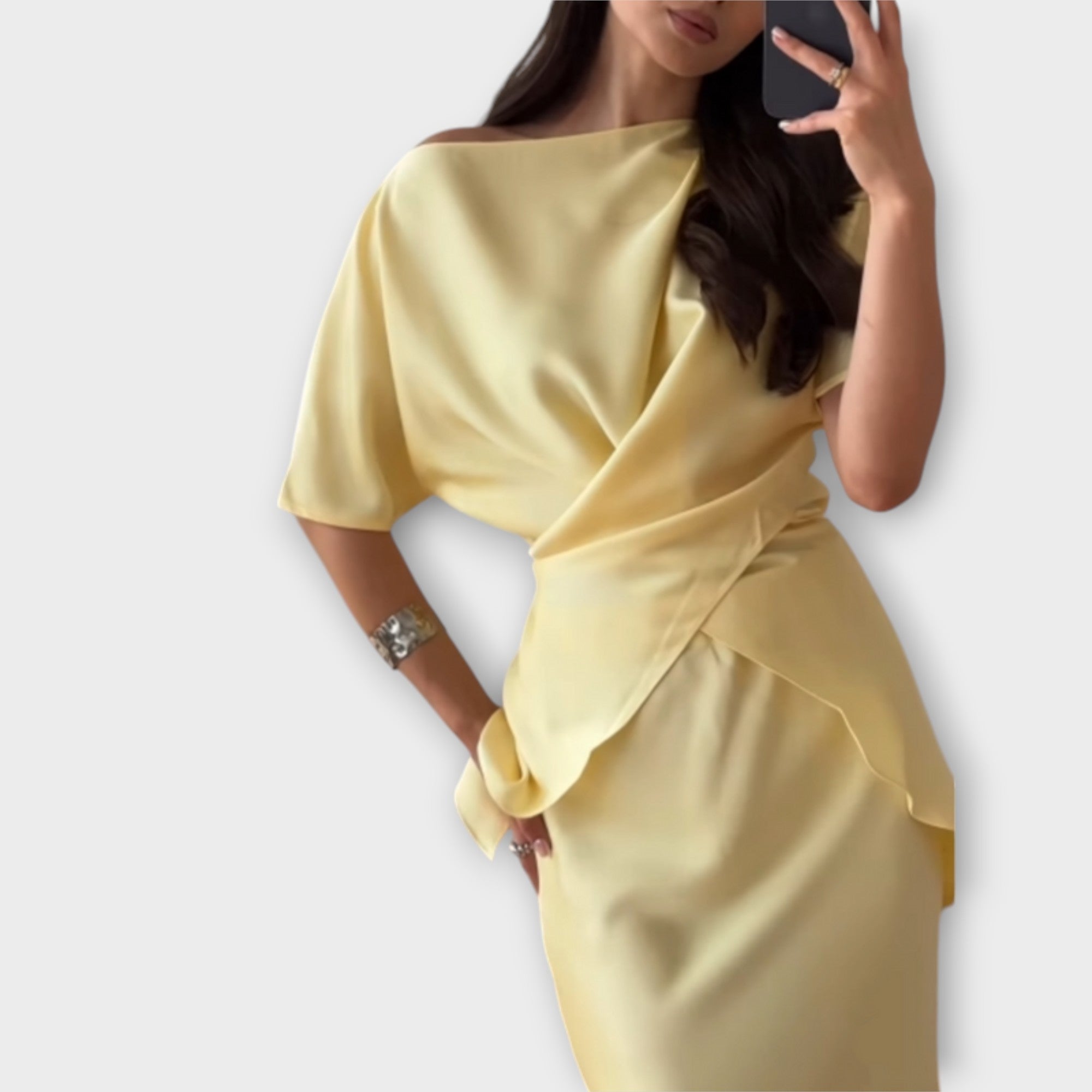 Finja - Off-Shoulder Top mit Knotenfront und Rock-Ensemble Nora Zurich