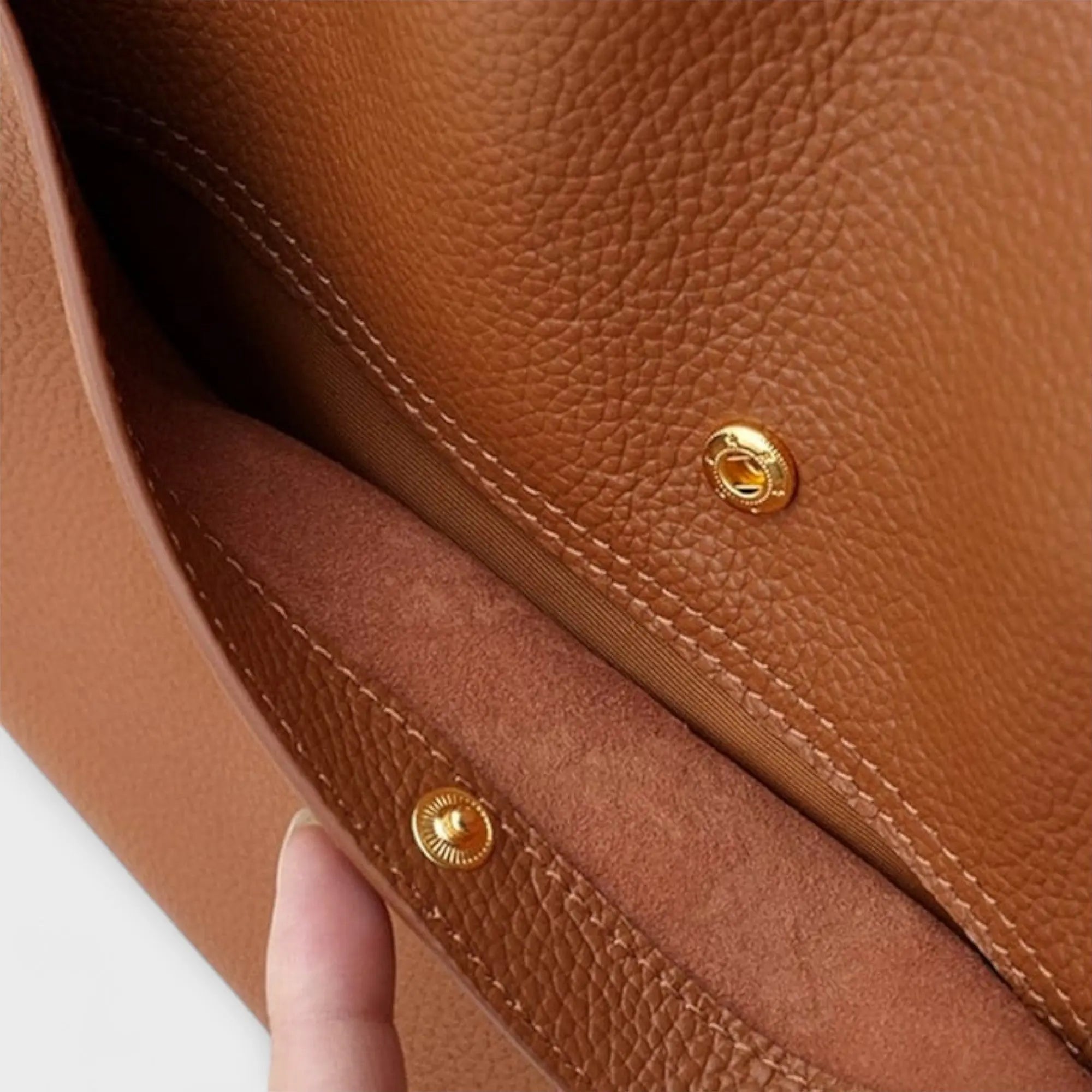 Nora. Handgemachte Leder Tasche Nora Zurich