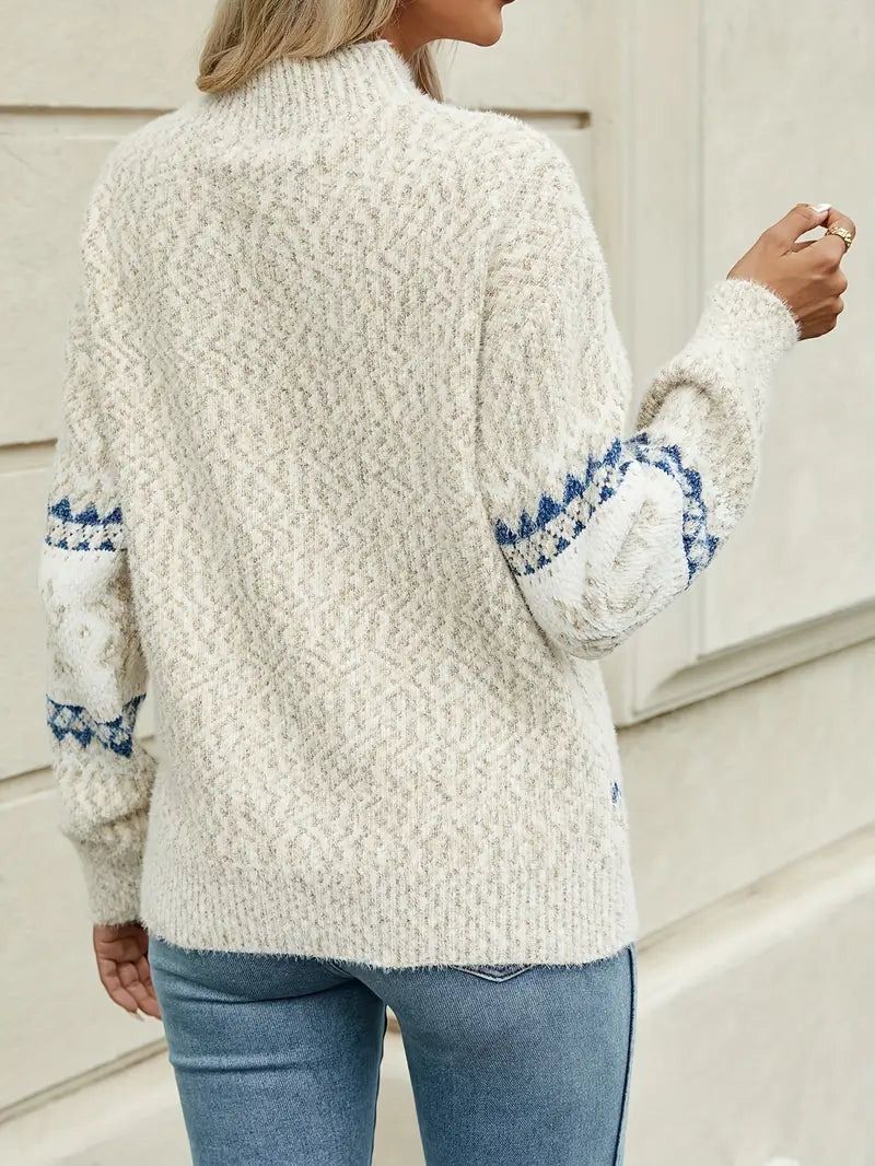Damenpullover mit Mustern
