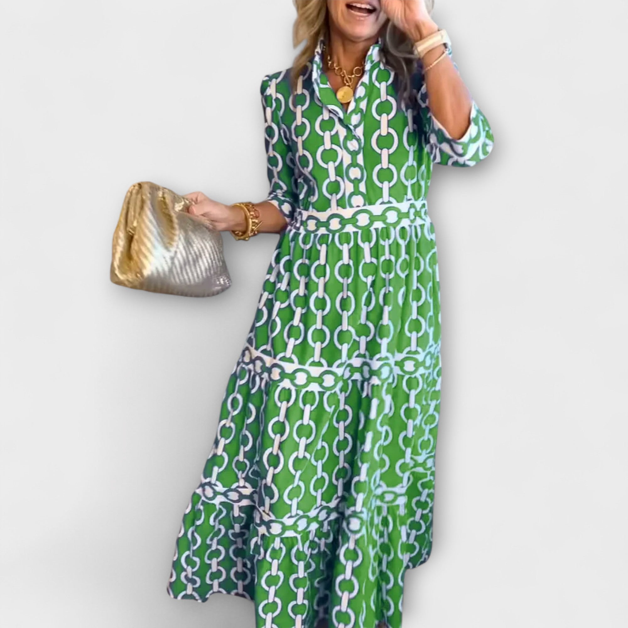 Camila – Elegantes Maxikleid mit einem auffälligen Twist