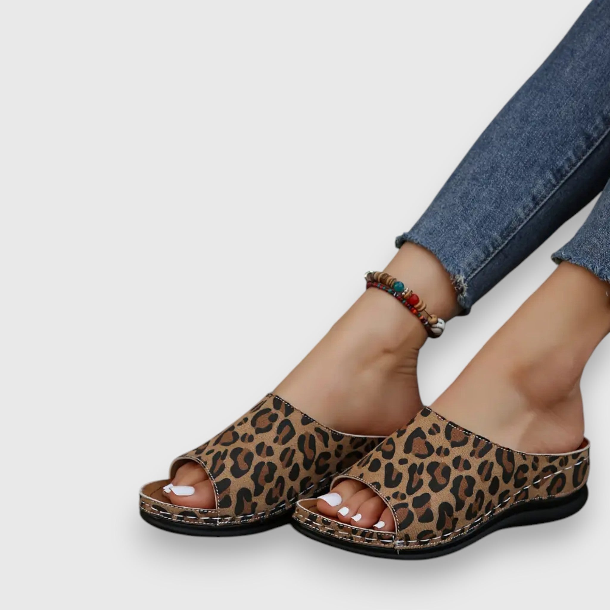 Tina – Leoparden Sandalen