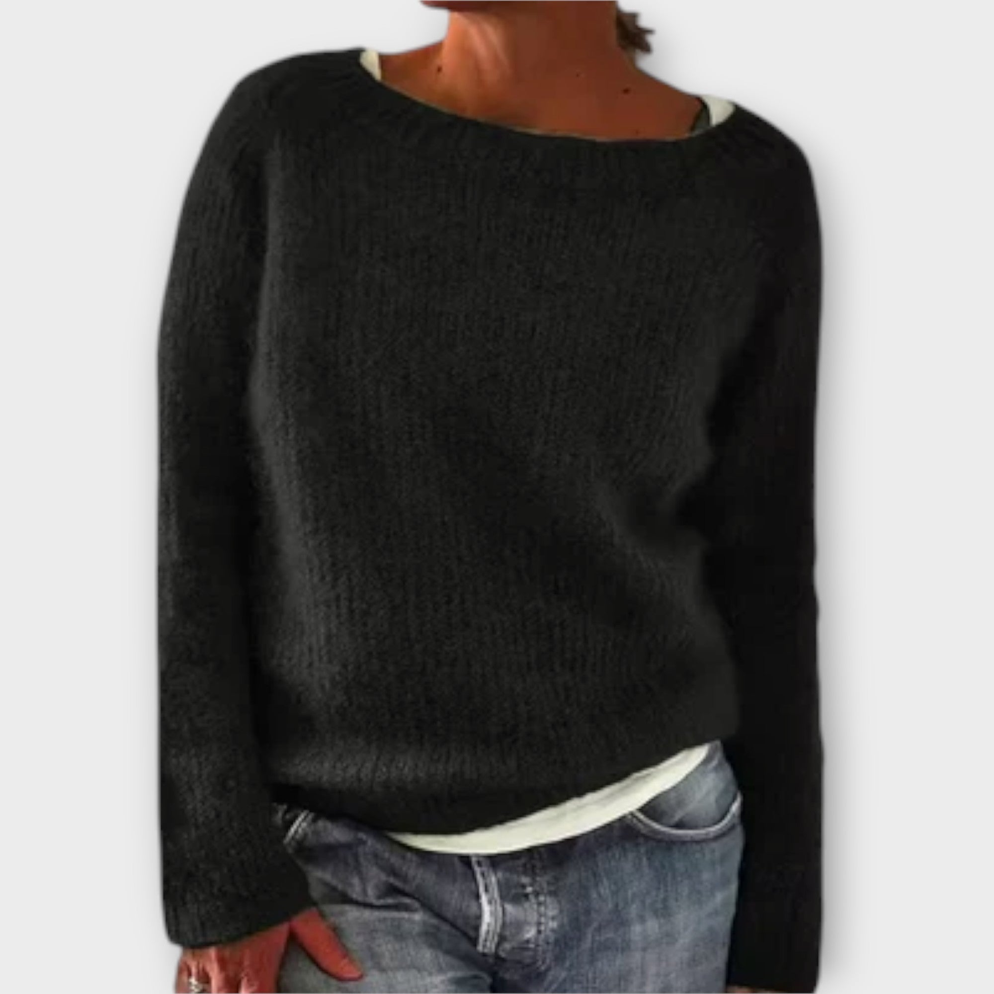 Monochromer Strickpullover