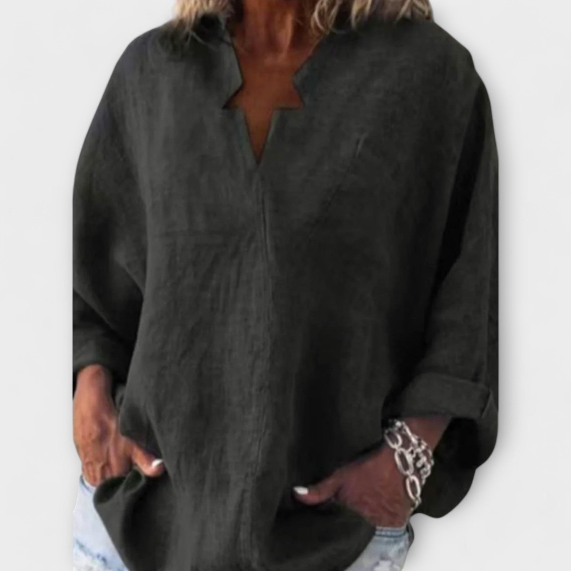 Rikarda – Elegante Damenbluse mit V-Ausschnitt