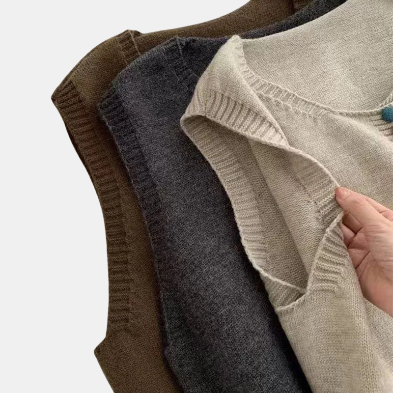 Zaria | Strickweste mit Farbknöpfen Nora Zurich