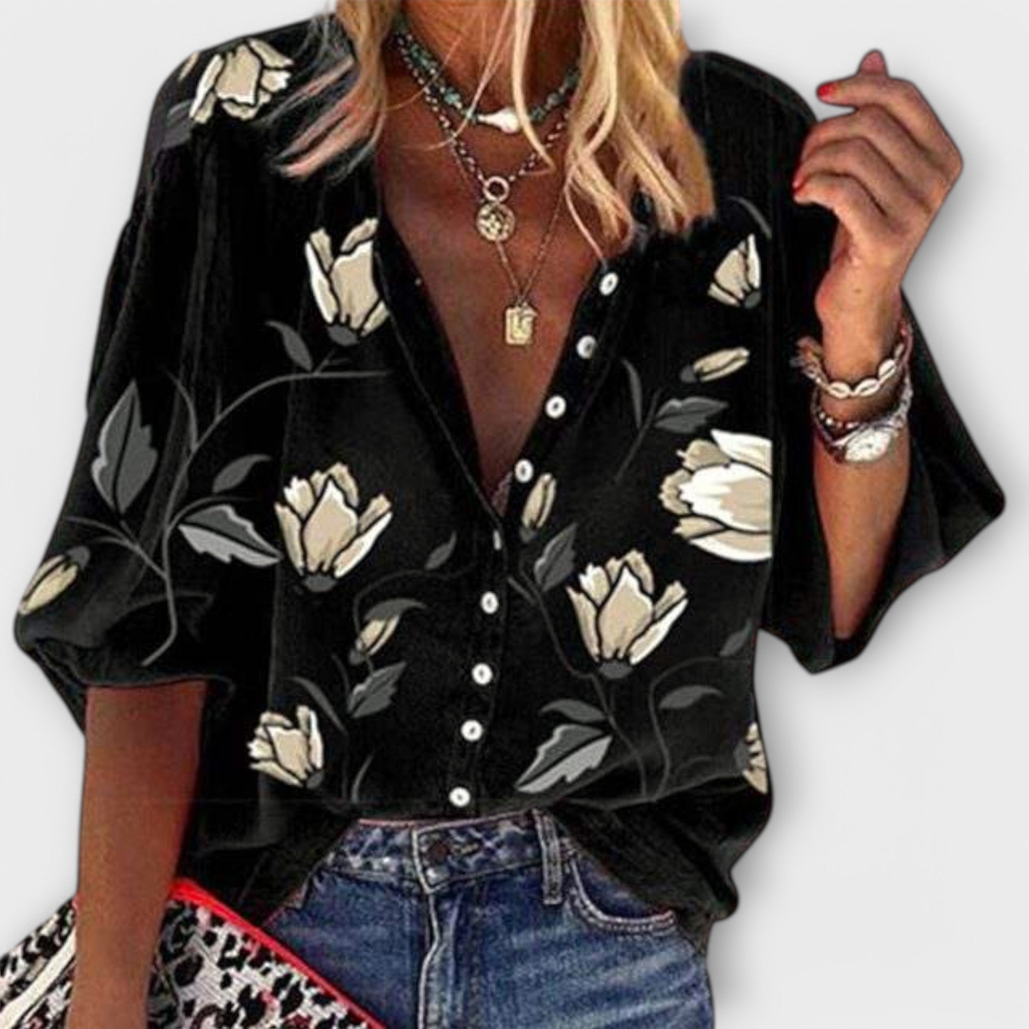 Madeleine - Luftige Bluse im floralen Design
