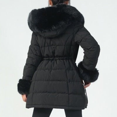 Loa - Gepolsterter Premium-Mantel Nora Zurich