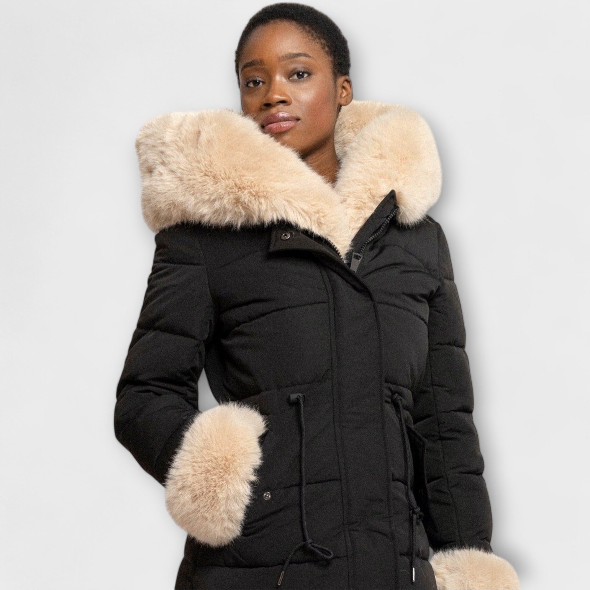 Loa - Gepolsterter Premium-Mantel Nora Zurich