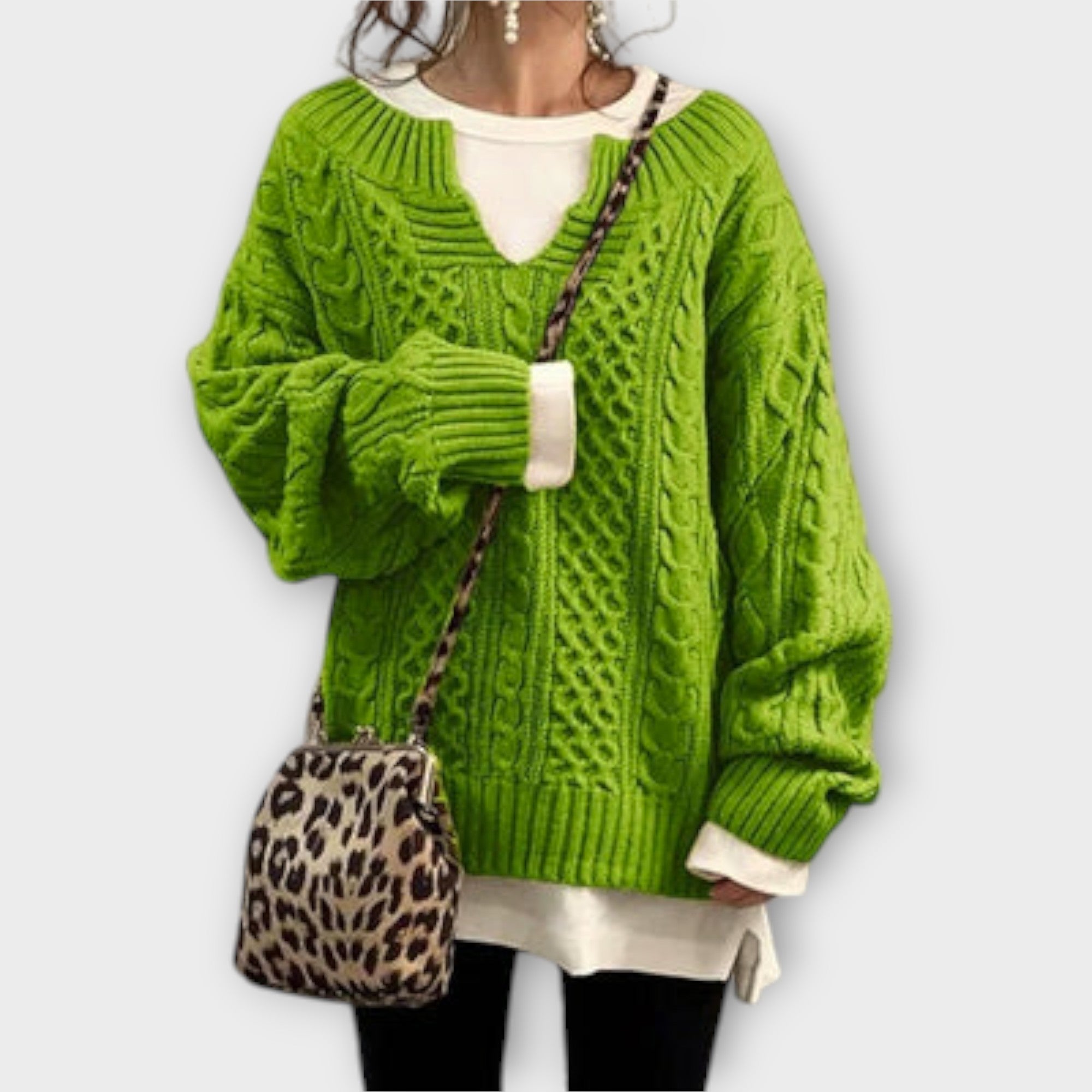Oversized Pullover mit Kabelmuster