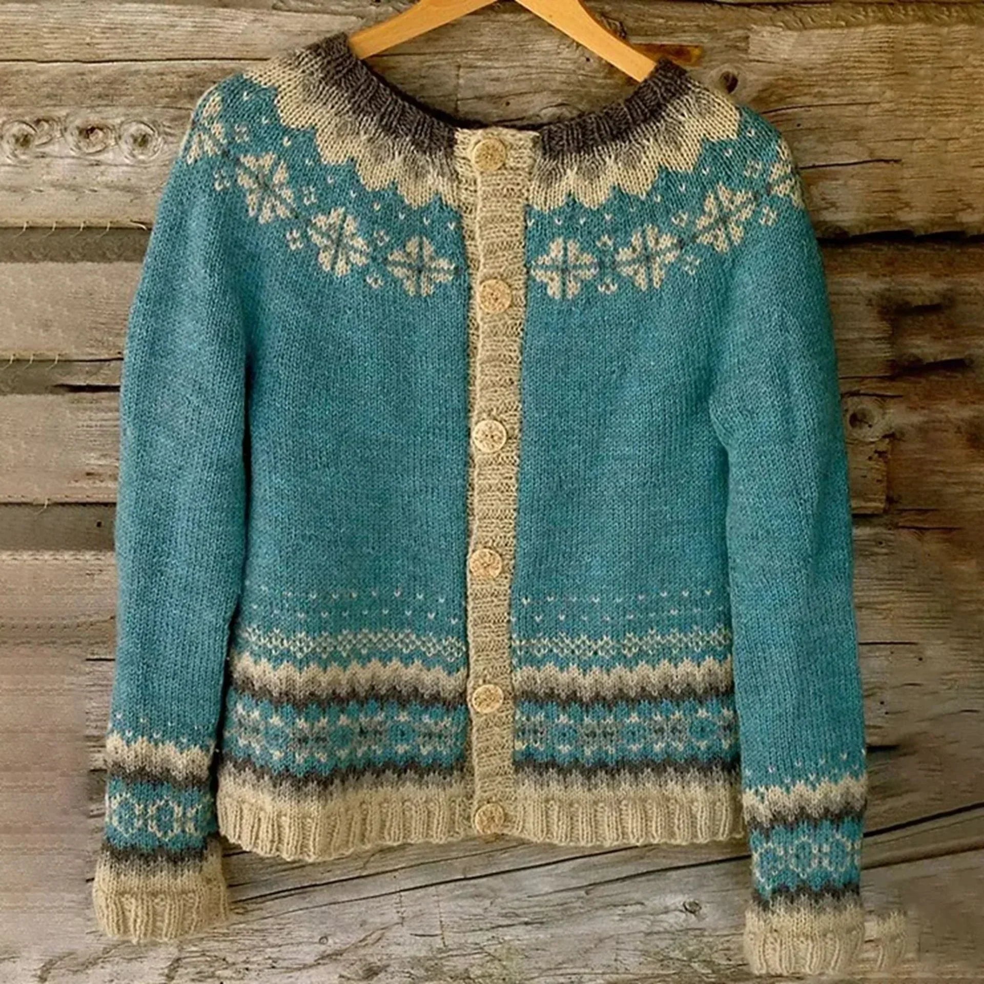 Klassischer Cardigan für Frauen