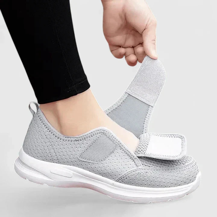 Camille | Orthopädische Klettschuhe Nora Zurich