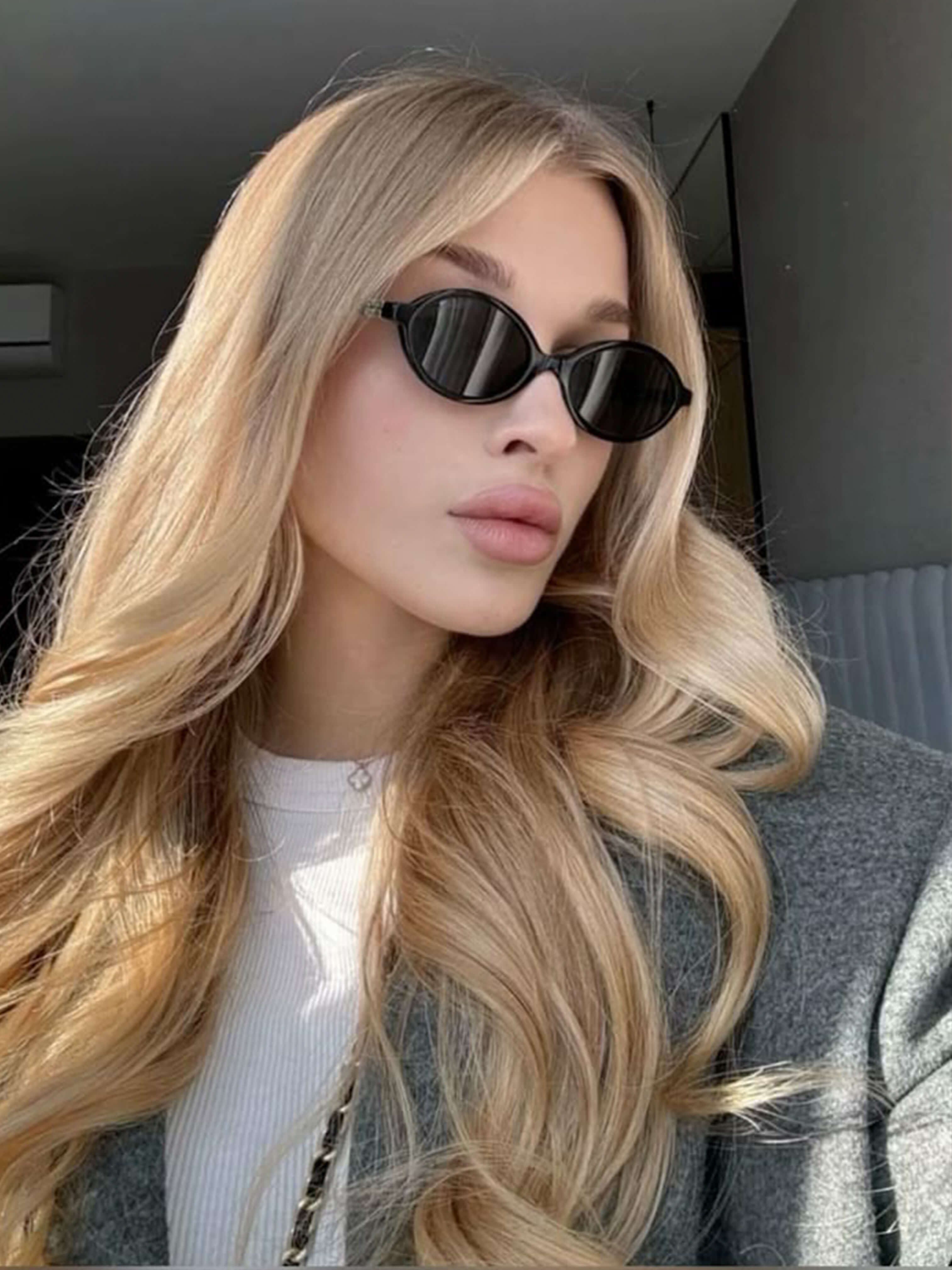 Clarence Oval Sonnenbrille Nora Zurich