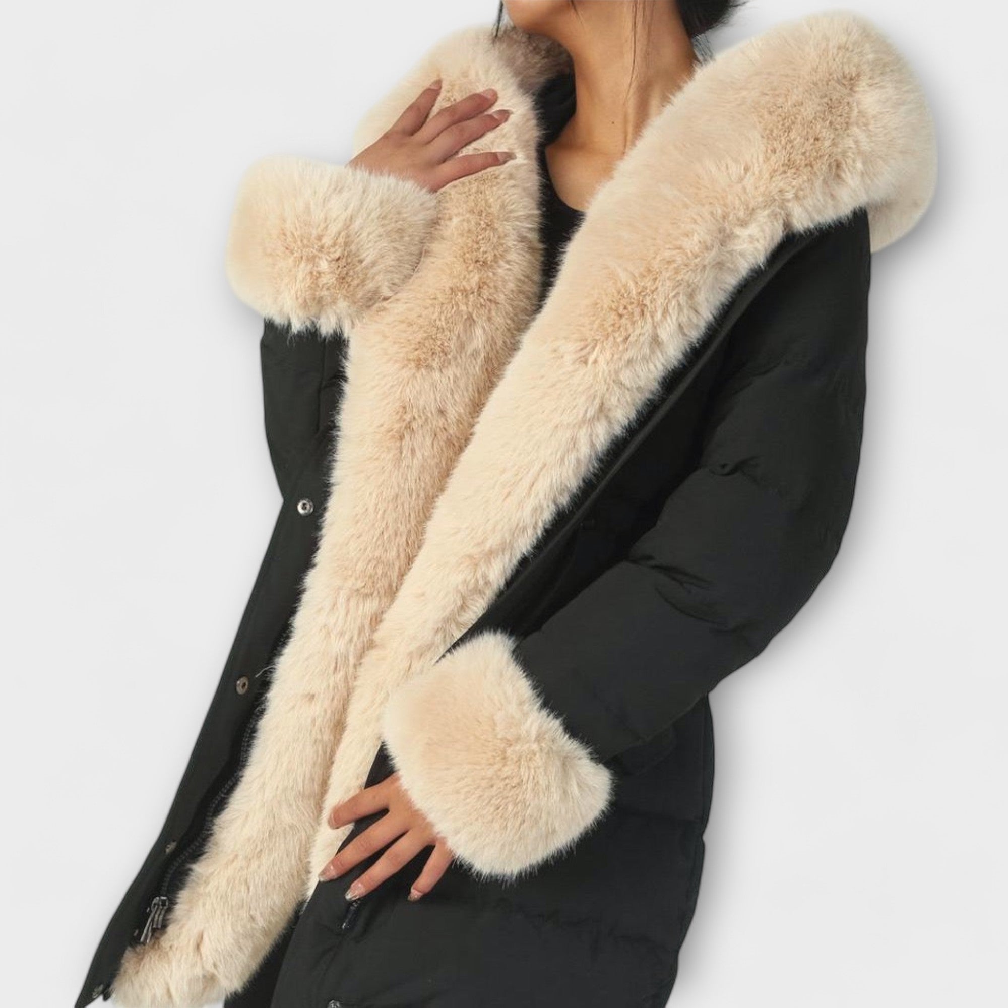 Loa - Gepolsterter Premium-Mantel Nora Zurich