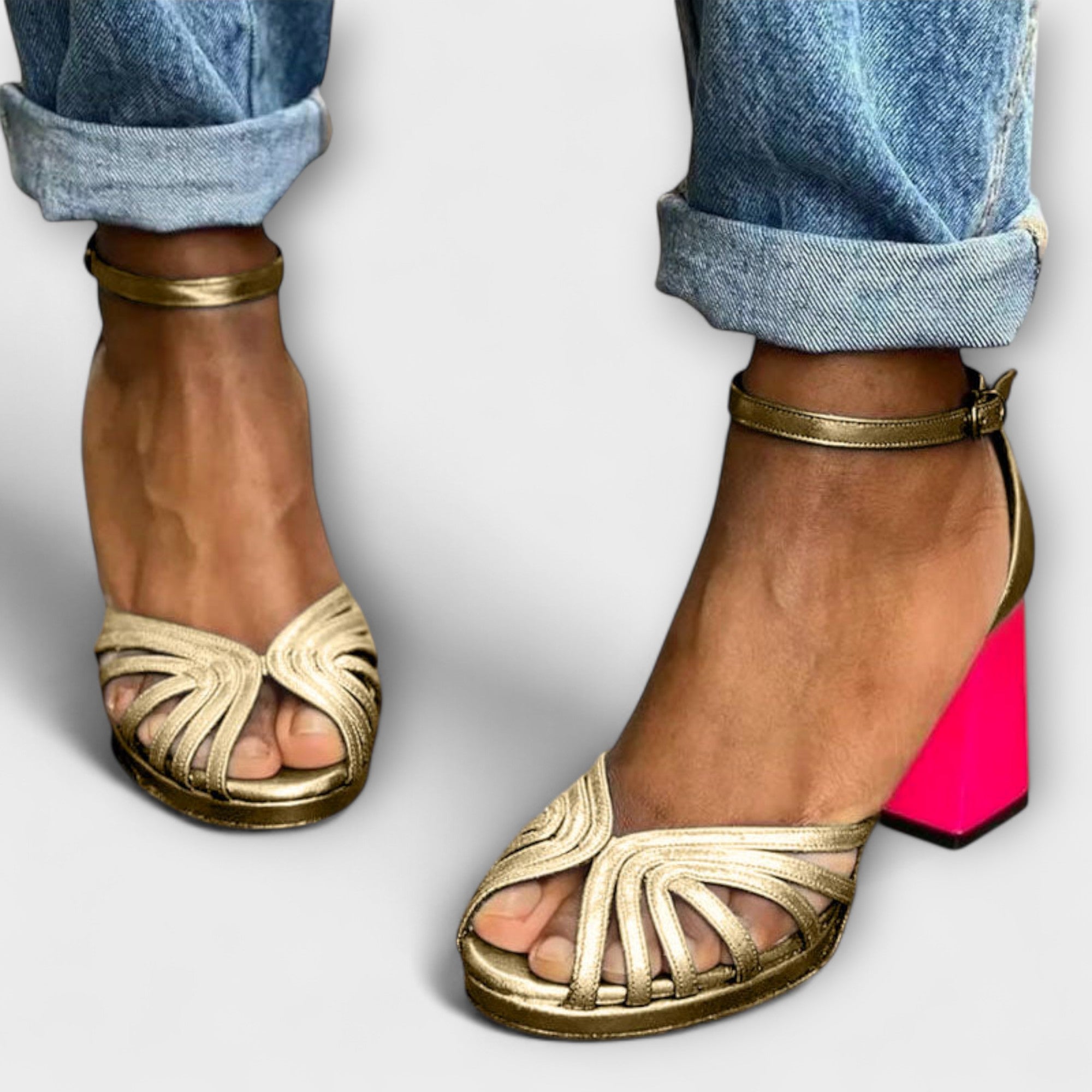 Milviana – Gold trifft pinken Glamour
