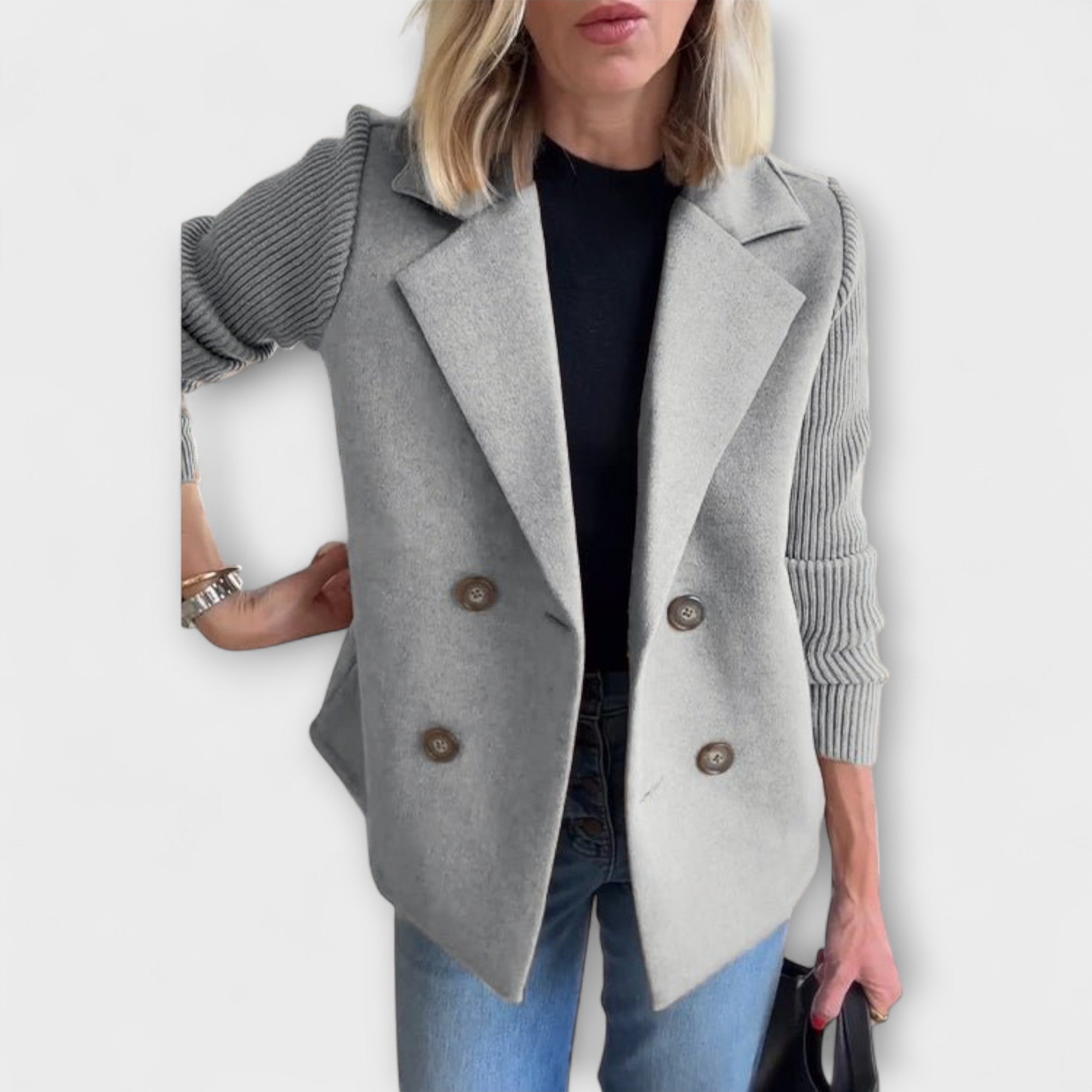 Zerelle – Schicke zweireihige Strickjacke