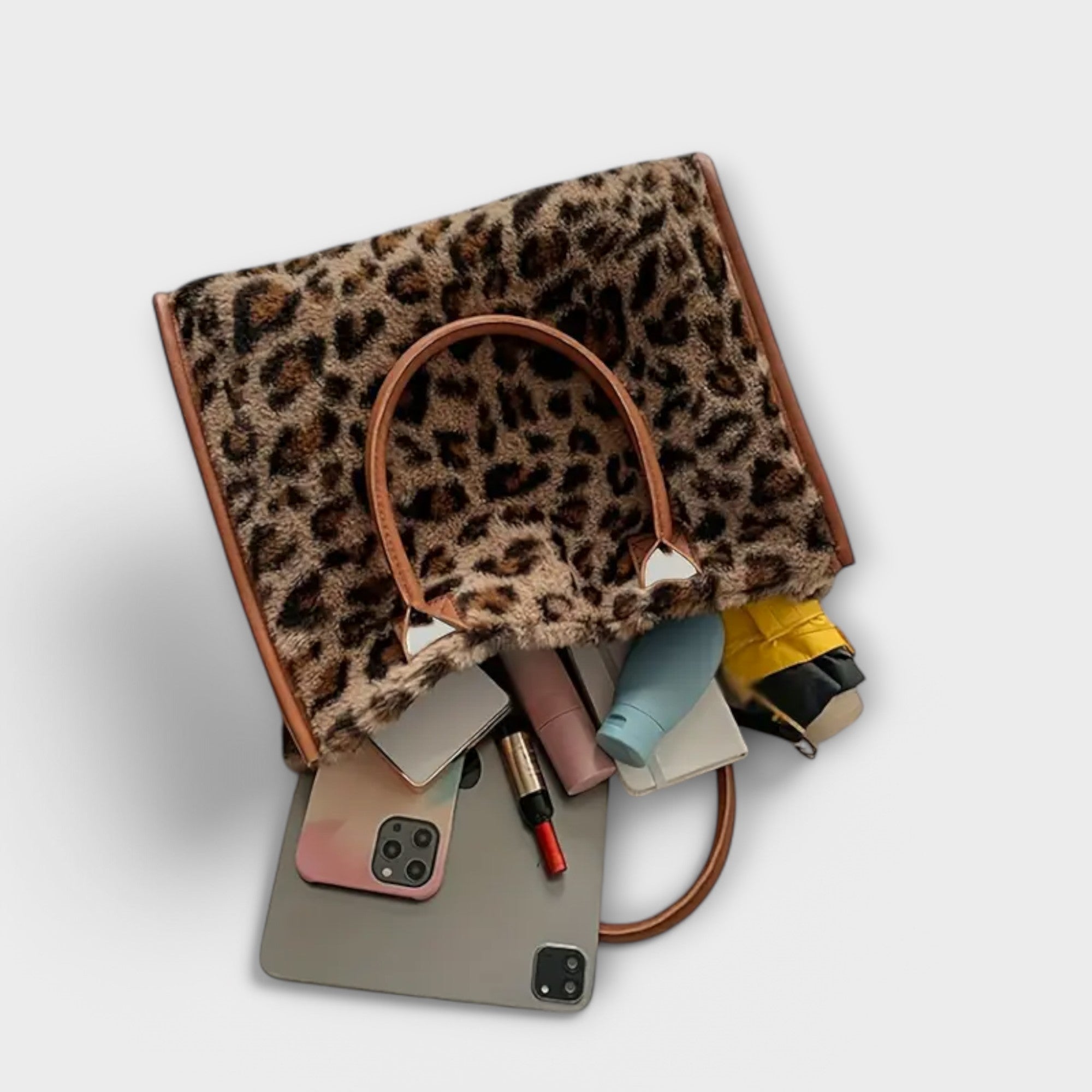 Nora. - Schicke Leopard-Print Plüsch-Tasche