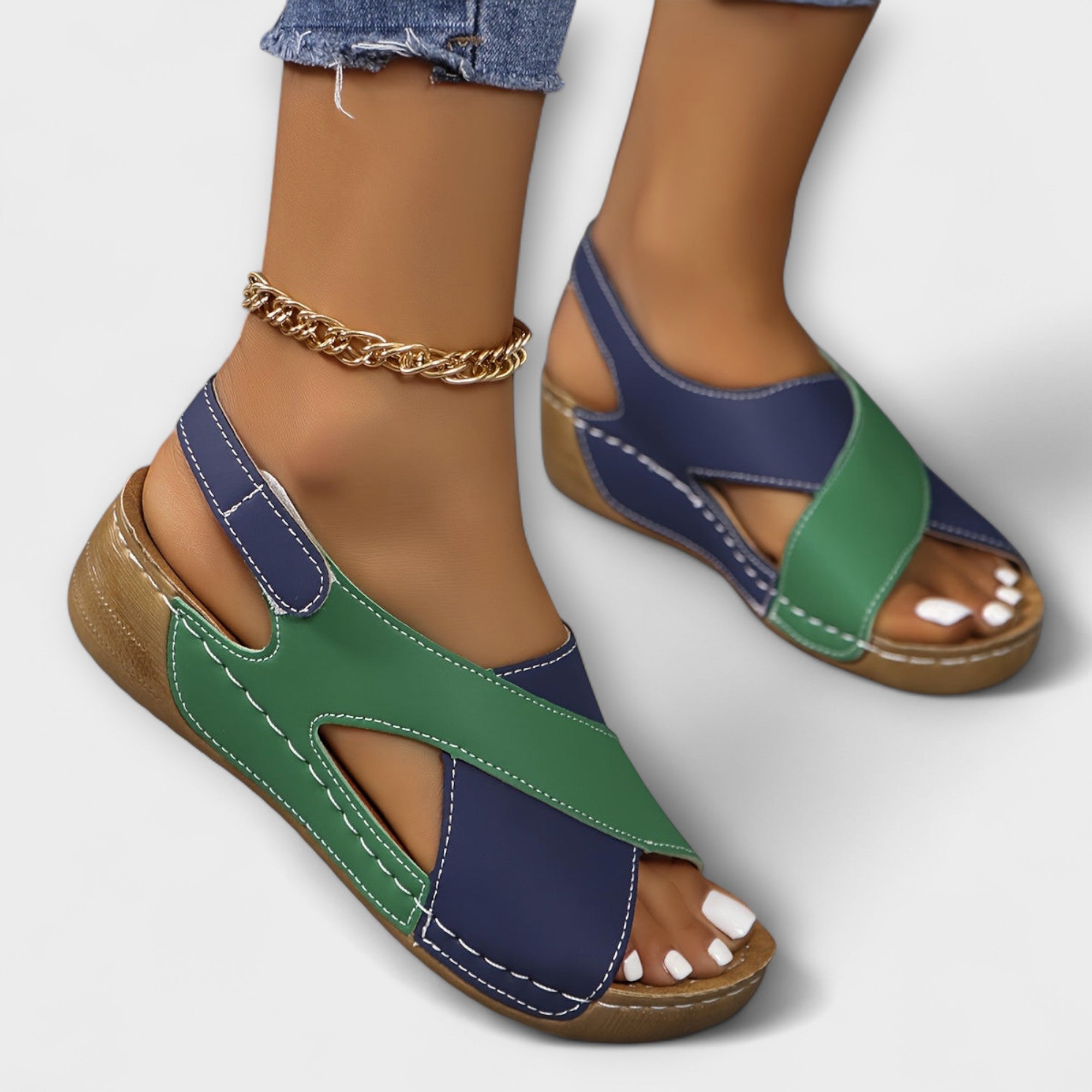 Orthopädische Trekking-Sandalen