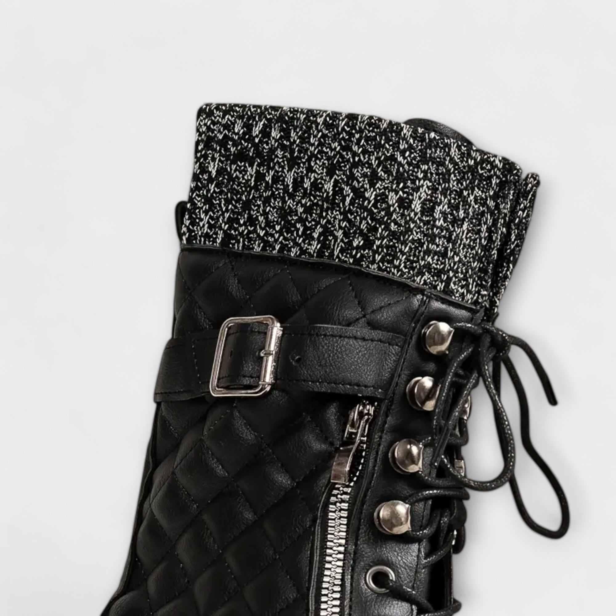 Winterstiefel mit Fleece-Futter und Karomuster