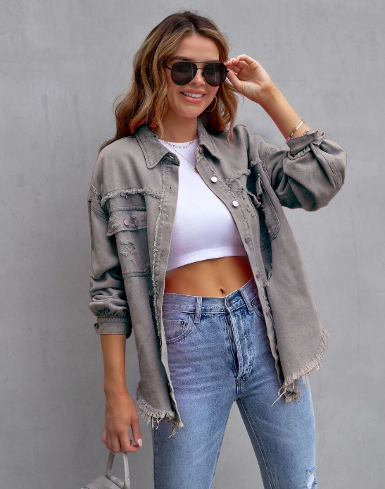 Lyra – Trendige Distressed Casual Chic Jacke