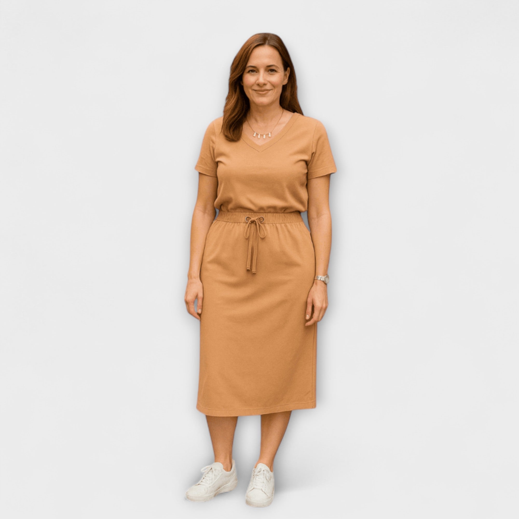 Danielle - Elegantes V-Ausschnitt Top mit Rock Nora Zurich